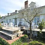 Hotel Logis Demeure De La Vignole 3*