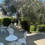 Hotel Logis Demeure De La Vignole 3*