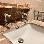 Logis Demeure De La Vignole 3*