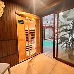 Hotel Logis Demeure De La Vignole Turquant