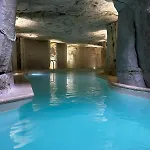 Logis Demeure De La Vignole Hotel