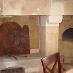 Hotel Logis Demeure De La Vignole 3*