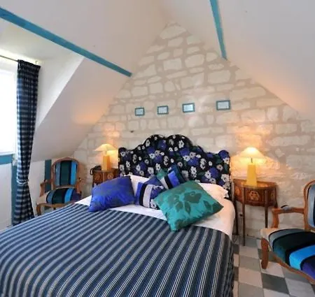 Logis Demeure De La Vignole Hotel 3*