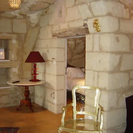 Hotel Logis Demeure De La Vignole 3*