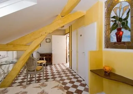 Hotel Logis Demeure De La Vignole Turquant