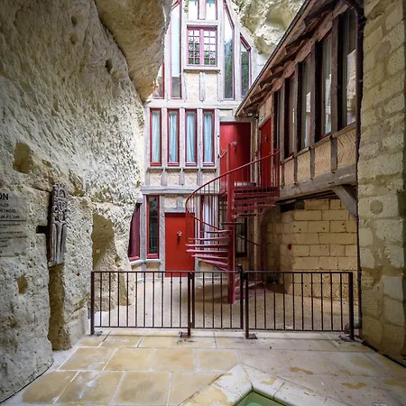 Otel Logis Demeure De La Vignole Turquant