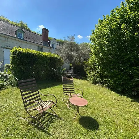 Otel Logis Demeure De La Vignole 3*