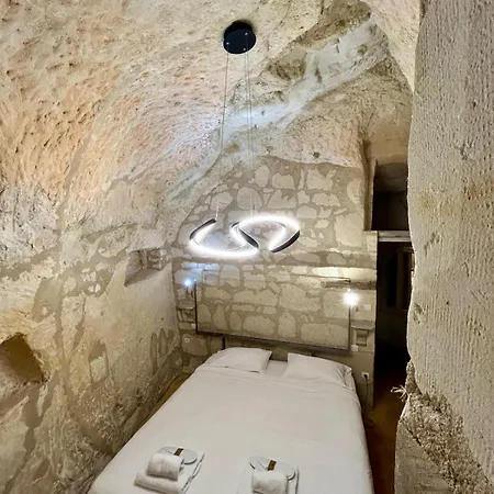 Logis Demeure De La Vignole Szálloda Turquant