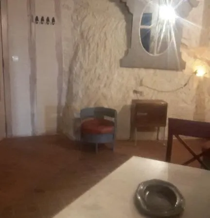 Hotel Logis Demeure De La Vignole