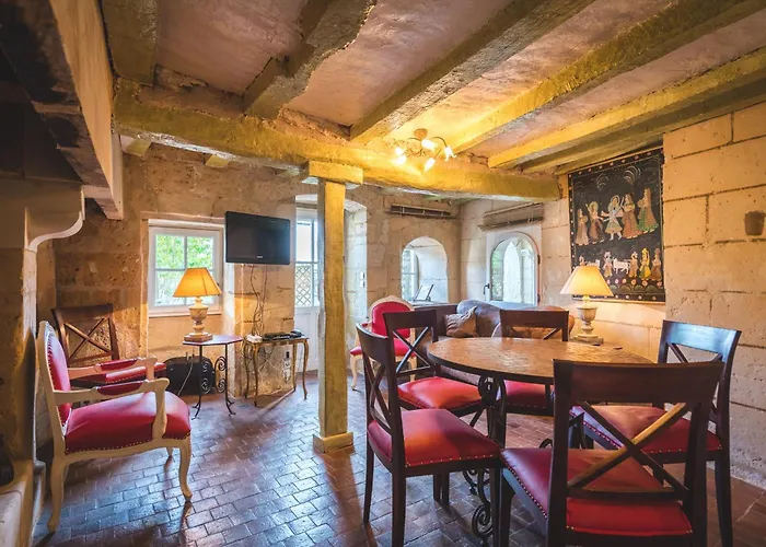 Logis Demeure De La Vignole 3* Turquant