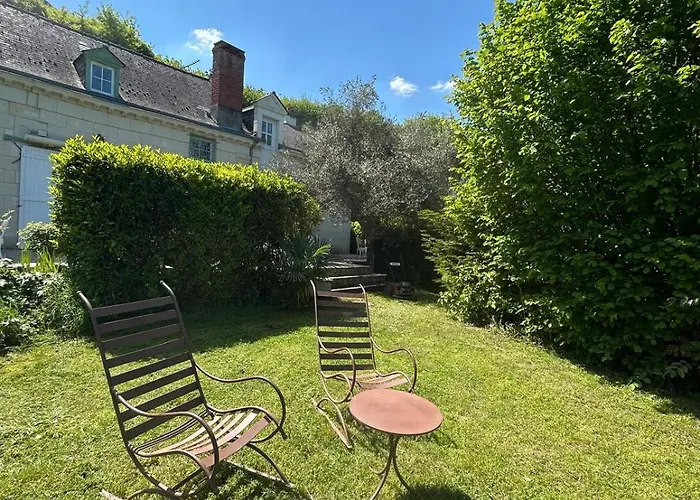 Hotel Logis Demeure De La Vignole 3*