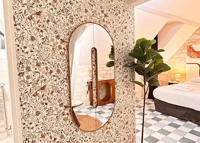 Logis Demeure De La Vignole Hotel Turquant