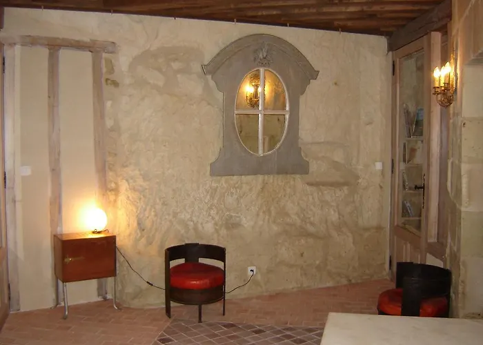 Hotel Logis Demeure De La Vignole 3*