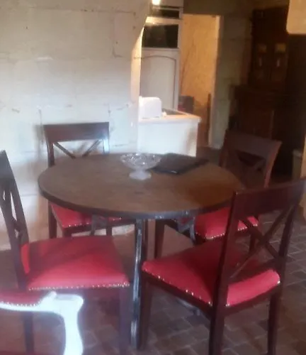 Hotel Logis Demeure De La Vignole